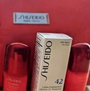 Shiseido Set, Makeup Bag, Infusing Concentrate and Sunscreen -NEW!
